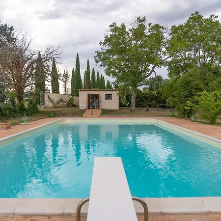 Casale Sforna - Con 2 Da Letto E Piscina - Italywego