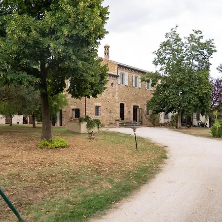 Apartament Casale Sforna - Pool & Garden - Italywego