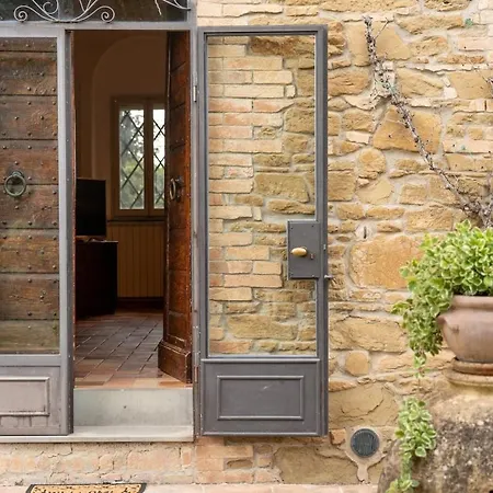 Casale Sforna - Con 2 Da Letto E Piscina - Italywego