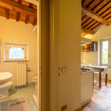 Appartamento Casale Sforna - Con 2 Da Letto E Piscina - Italywego *